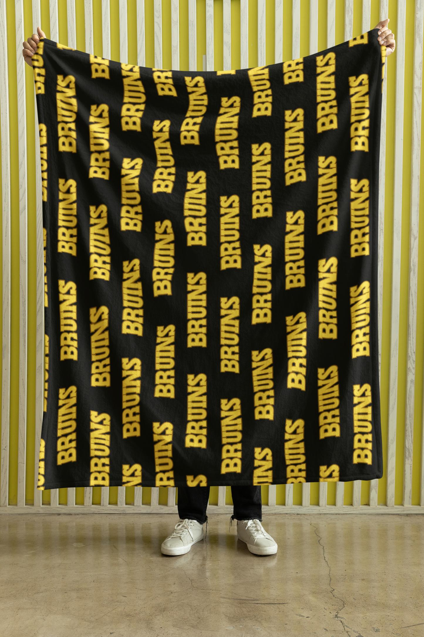 BRUINS BSHM Premium Black Sherpa Blanket 50x60