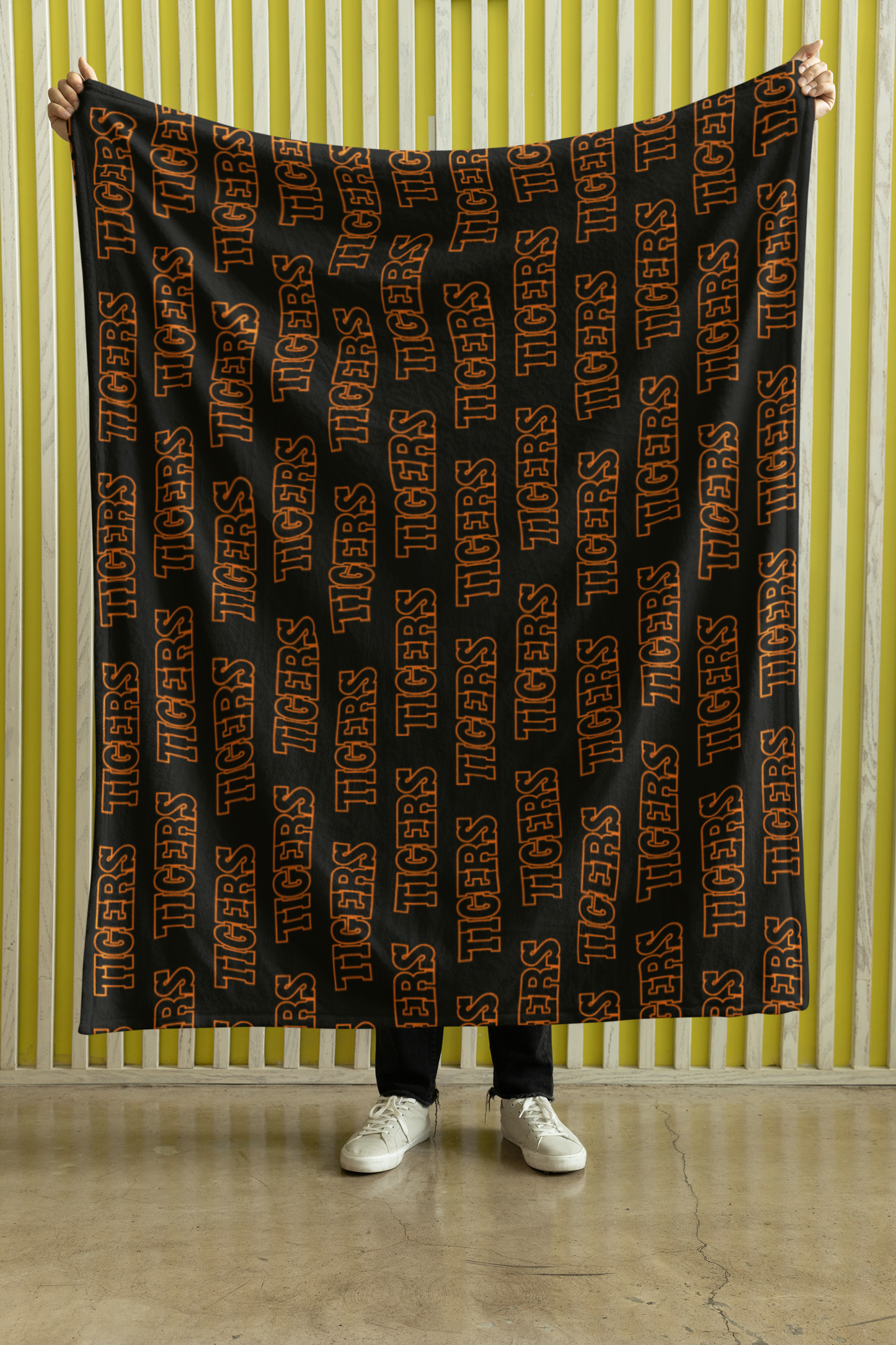 TIGERS BSHM Premium Black Sherpa Blanket 50x60